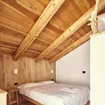 Del Silenzio Macra